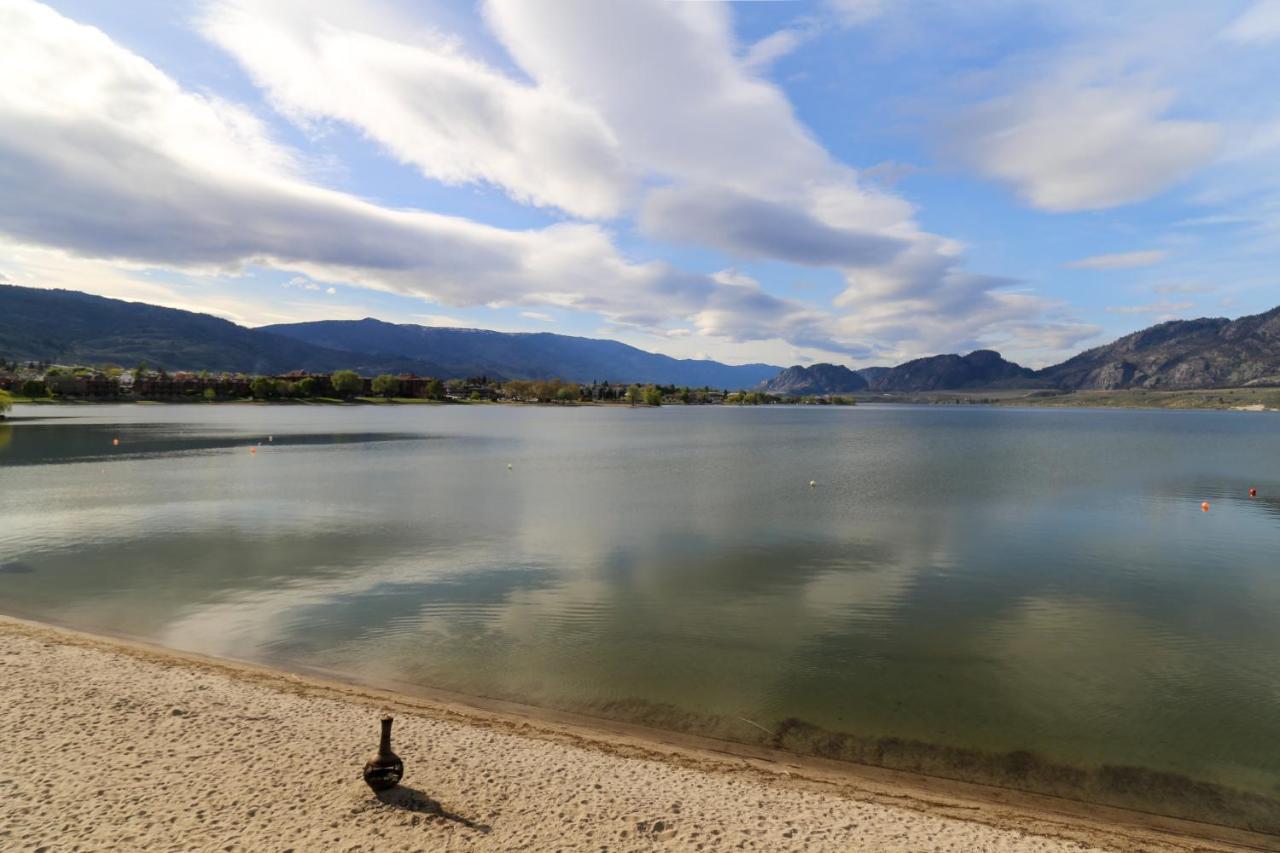 Richter Pass Beach Resort Osoyoos Exteriér fotografie
