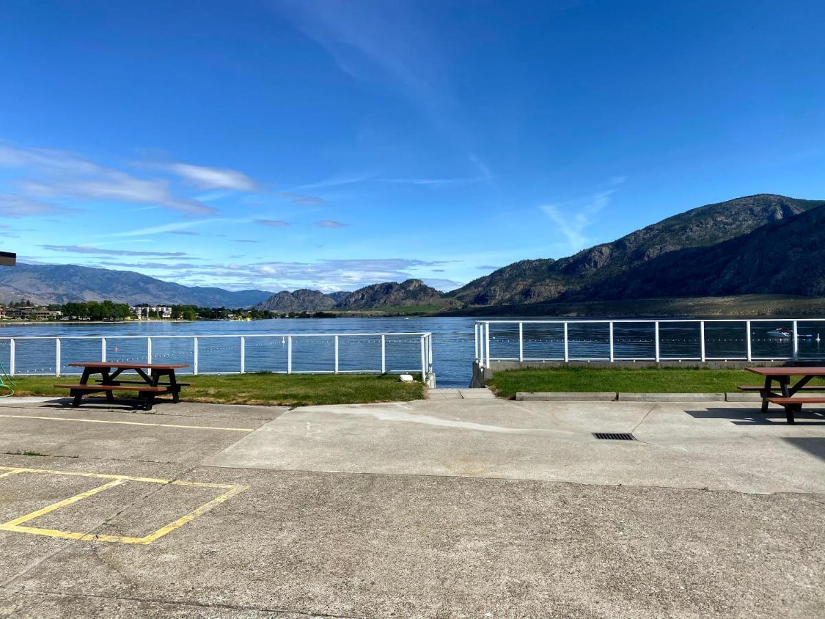 Richter Pass Beach Resort Osoyoos Exteriér fotografie