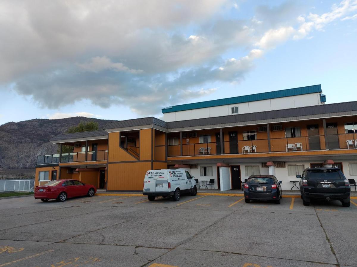 Richter Pass Beach Resort Osoyoos Exteriér fotografie