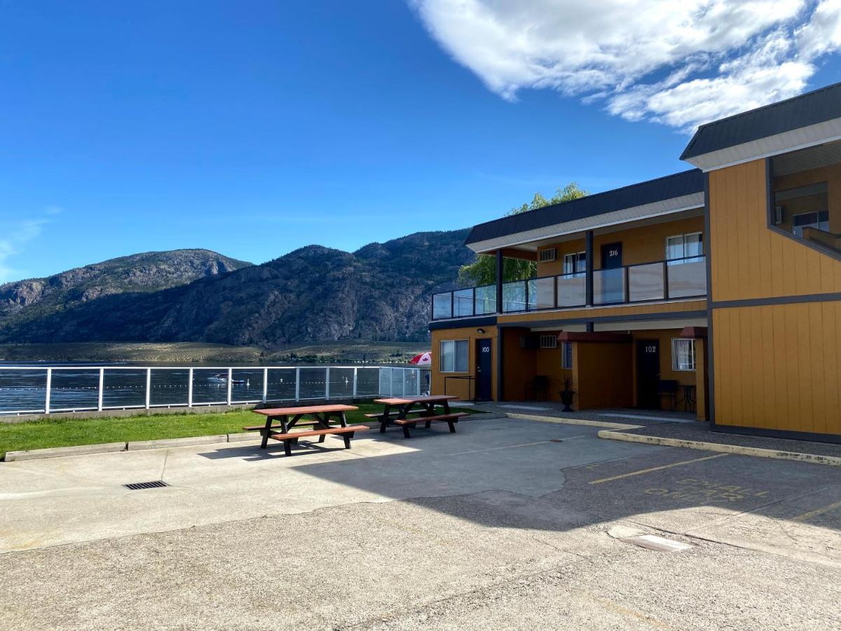 Richter Pass Beach Resort Osoyoos Exteriér fotografie